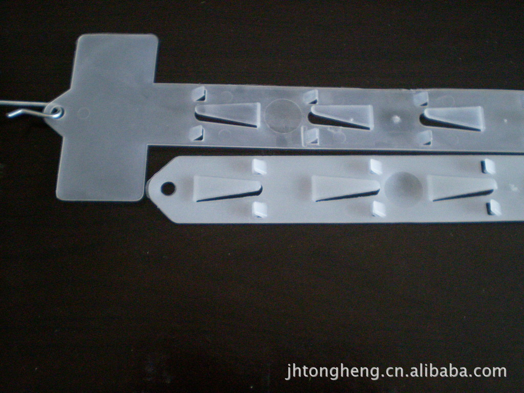 作为彼等之已缴足注册资本