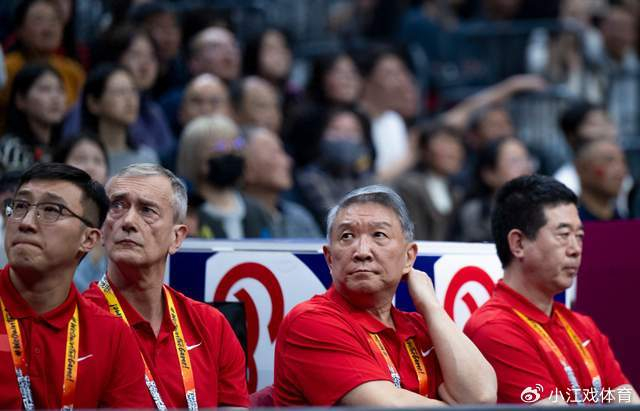 中国女篮末节逆转捷克锁定世界杯席位 王思雨独