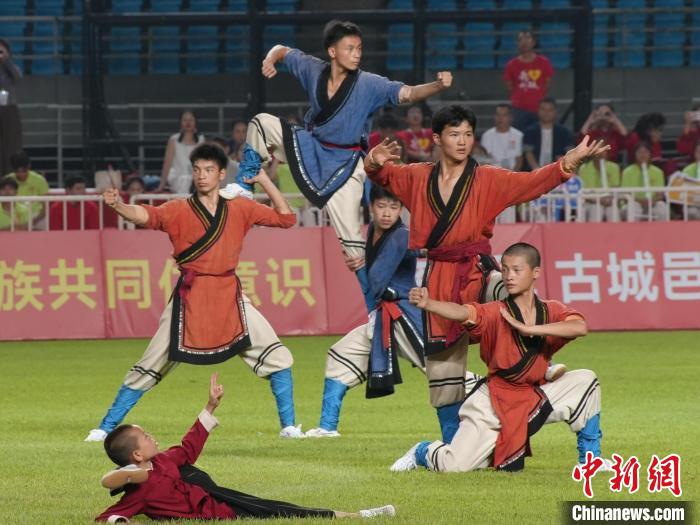 豫黔青少年足球友谊赛点燃文化交融火花