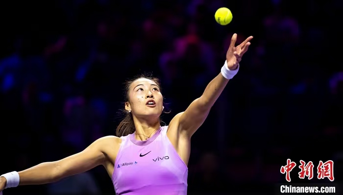 郑钦文力克莱巴金娜取首胜，晋级希望犹存